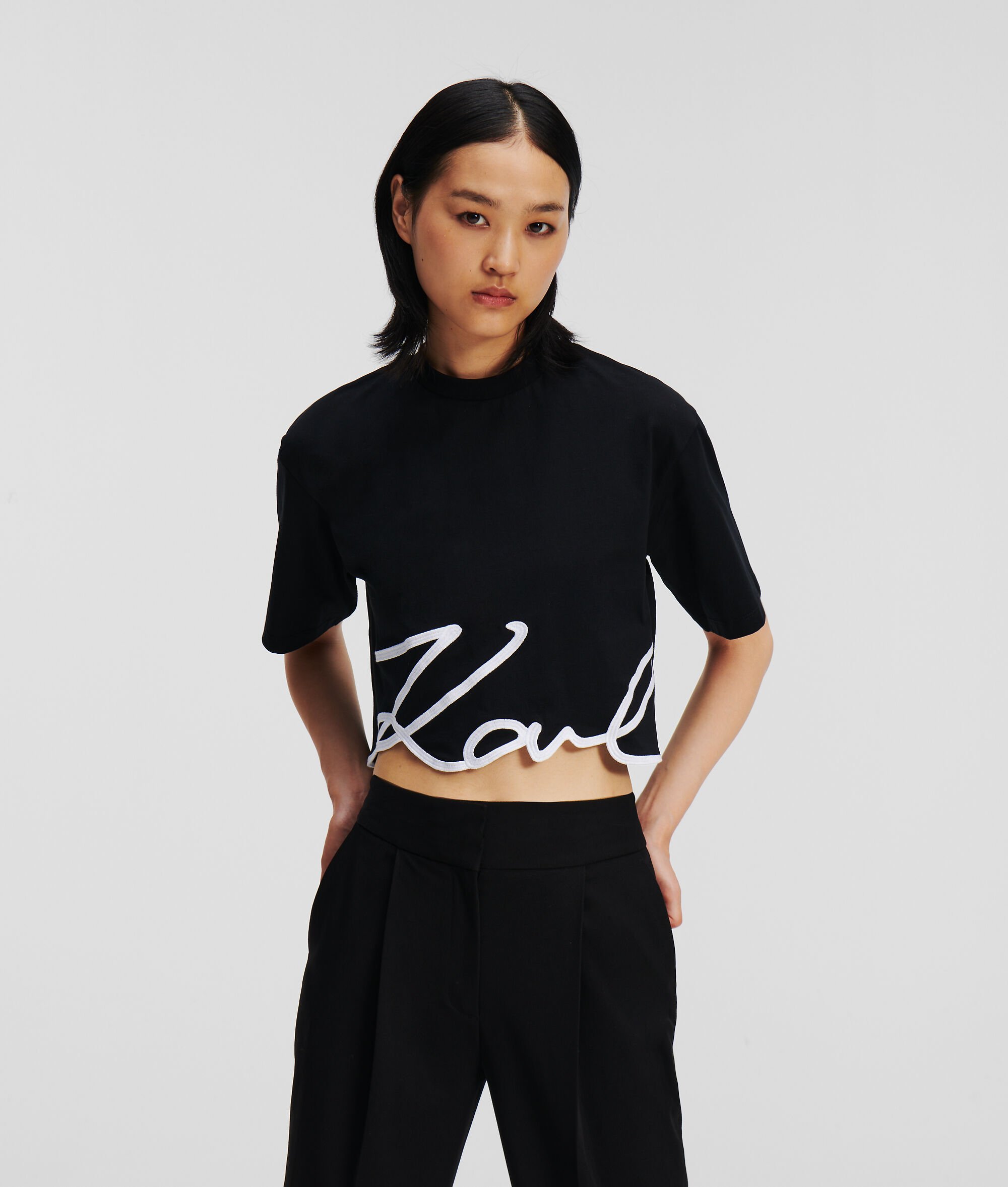 (image for) Unique Charm KARL SIGNATURE HEM T-SHIRT